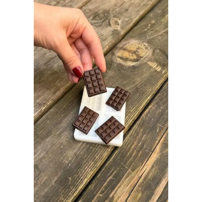 Çikolata Dörtlü Silikon Mum Kalıbı