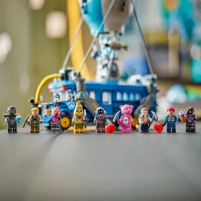 Fortnite Savaş Otobüsü Yapım Seti 77073