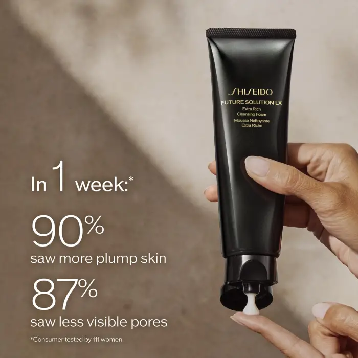 Future Solution Lx Extra Rich Cleansing Foam