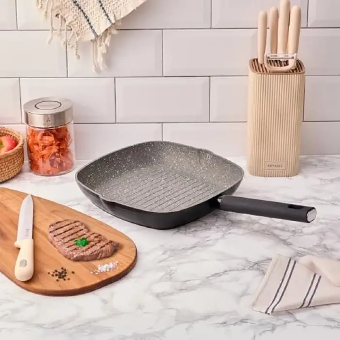 Grill Tava, Aryıldız Caja