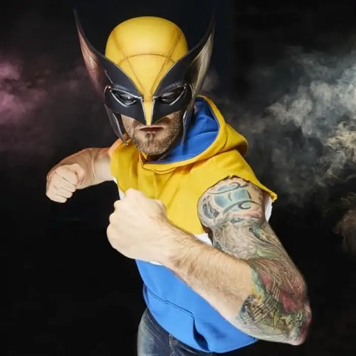 Hasbro Legends Series Wolverine Premium Maske (Deadpool & Wolverine)