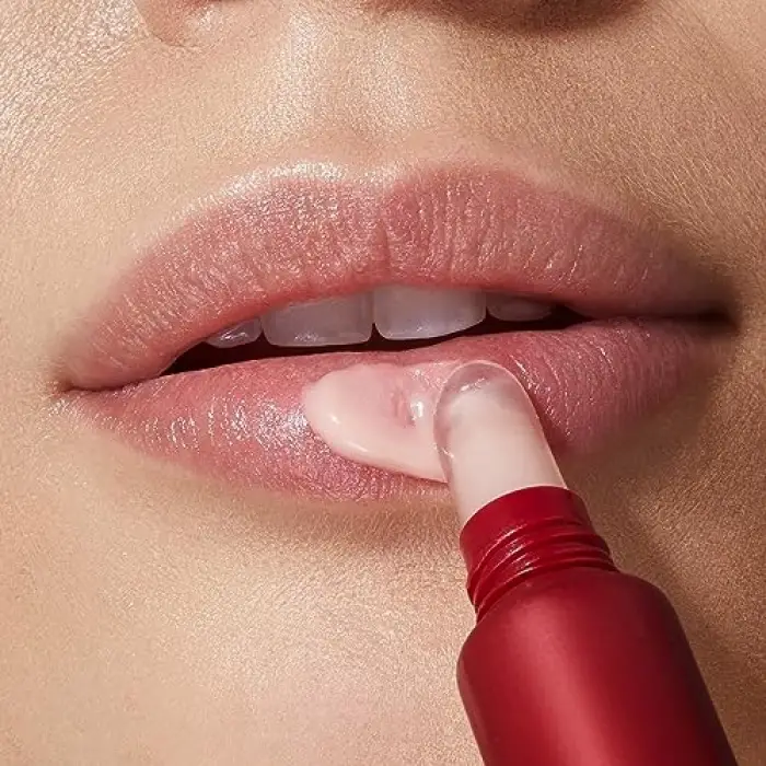 Hyaluron içeren dudak maskesi ve peeling