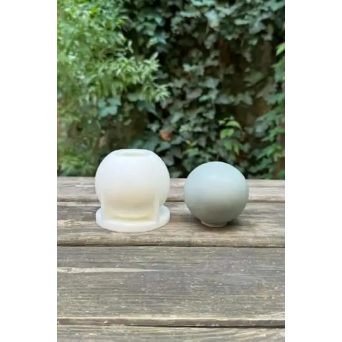 Küre 7 cm Çap Silikon Mum Kalıbı