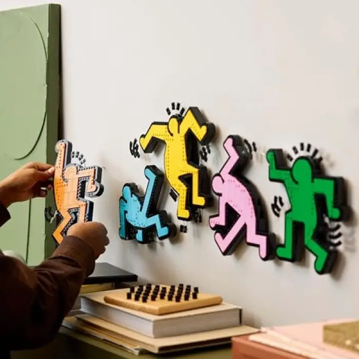 LEGO Art Keith Haring – Dans Eden Figürler 31216