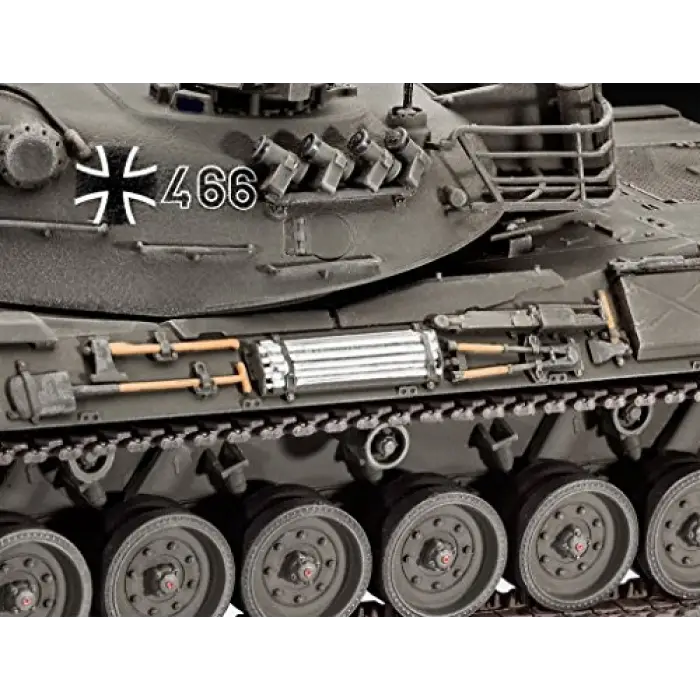 Leopard 1 model yapım seti, oyuncak