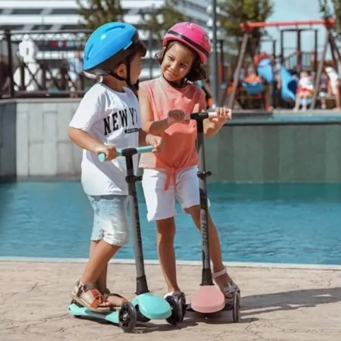 Lets Ride 3 Tekerlekli Katlanabilir Işıklı Scooter Pembe