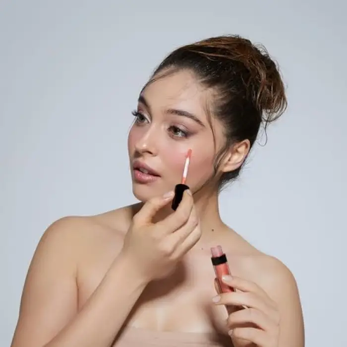 Liquid Illuminator Aydınlatıcı Allık 3 In 1 Candy 6 Ml, T930
