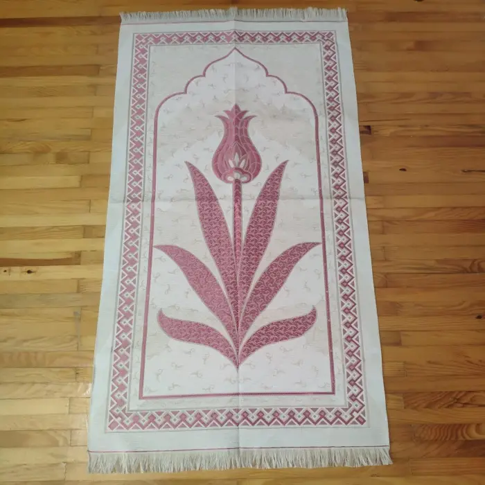 Lüks Şönil Seccade, Lale Desenli, Yumuşak, Tesbih Hediyeli - Pembe