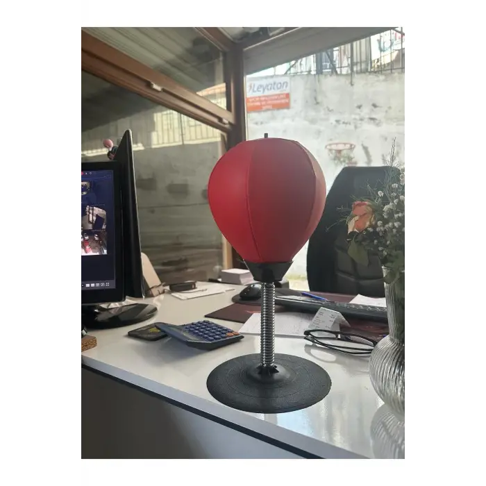 Masaüstü Vakumlu Boks Torbası Pompa Hediyeli Kırmızı Tek Ebat