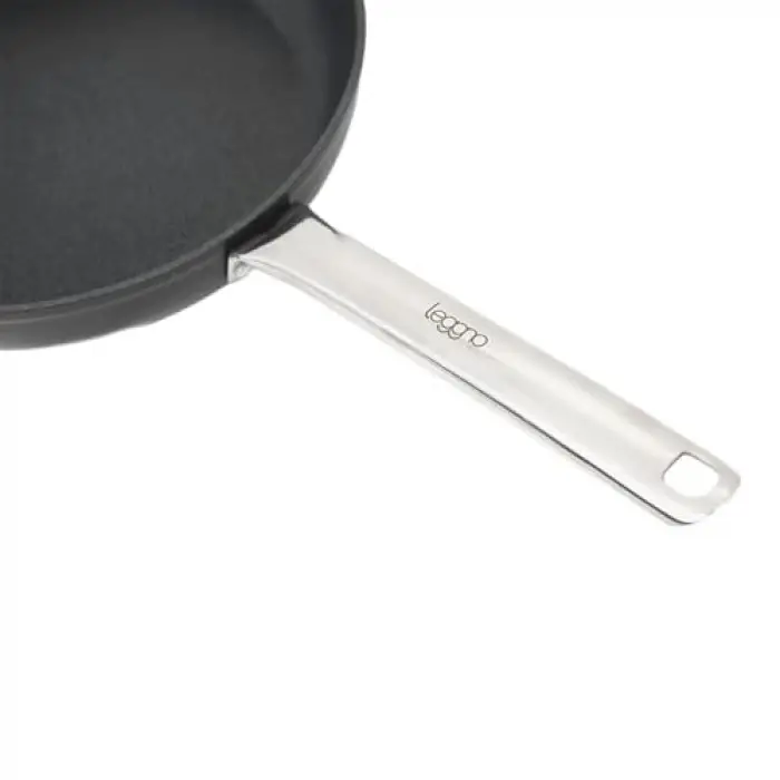 Master Titanium 26Cm Tava, Çelik Sap Siyah