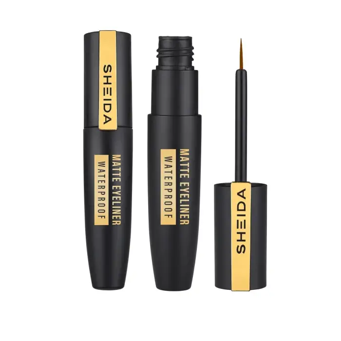 Mat eyeliner