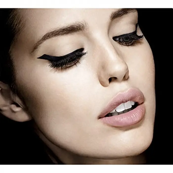 Mat Siyah Eyeliner