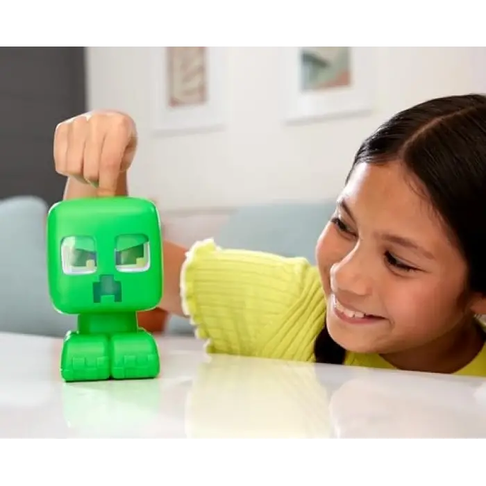Mattel Evcil Creeper Figürü JGX49