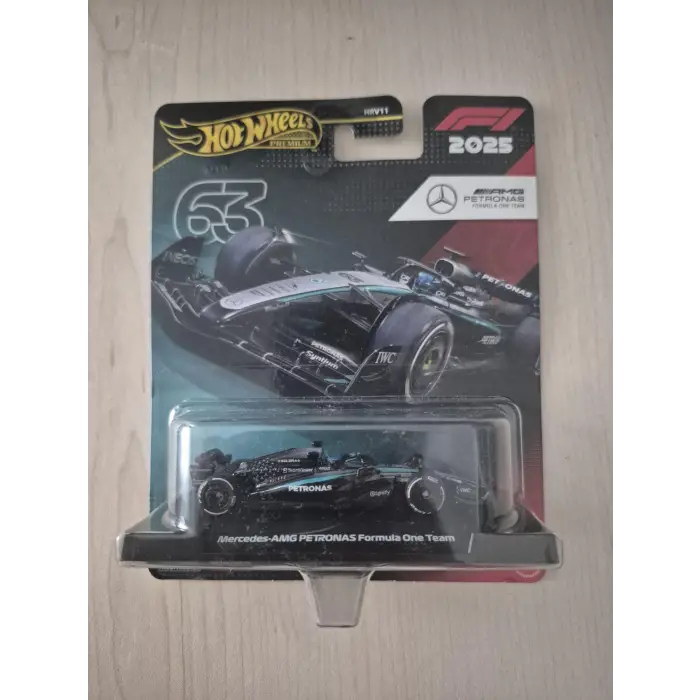Mercedes Amg petronas formula 1 team 63