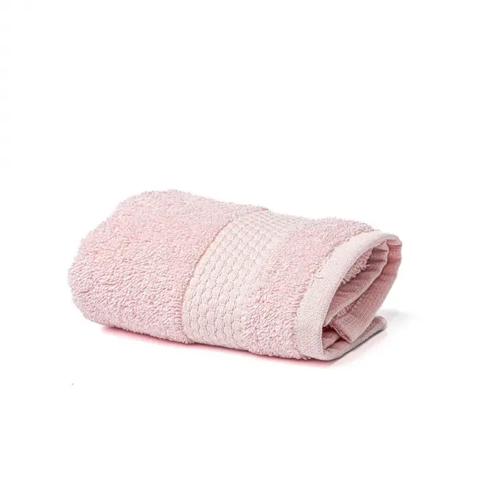 Minerva Havlu, Pembe