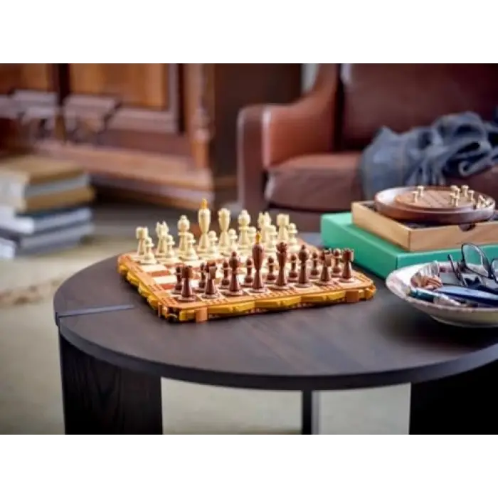Miscellaneous 40719 Traditional Chess Set