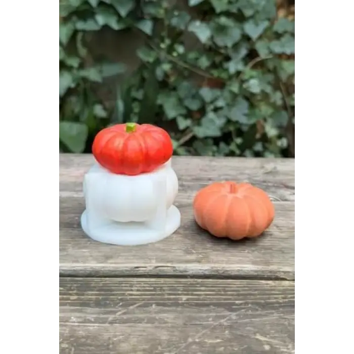 Munchkin Küçük Boy Mum Kalıbı (Silikon)