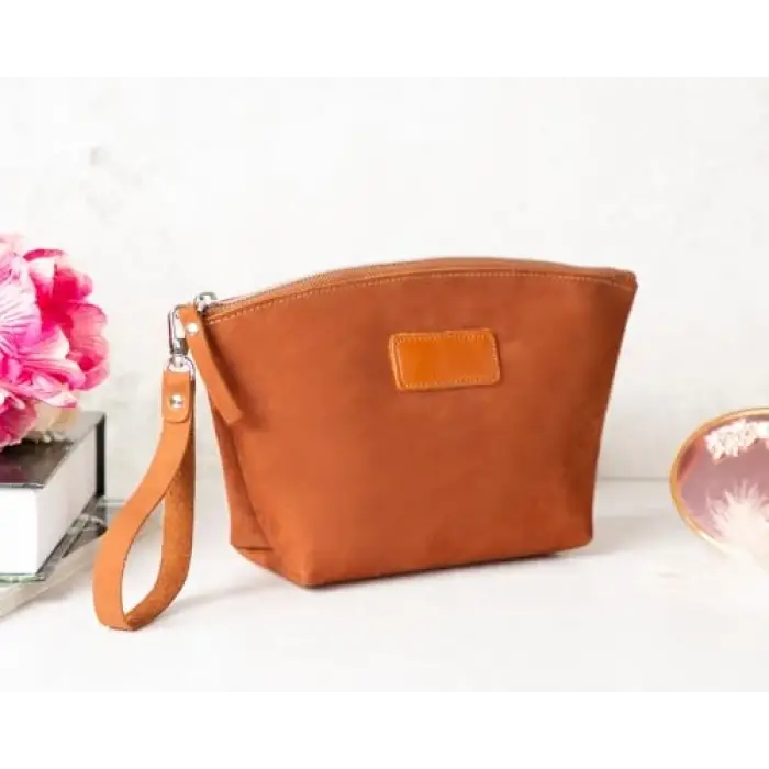Muted Chestnut – Deri Makyaj Çantası