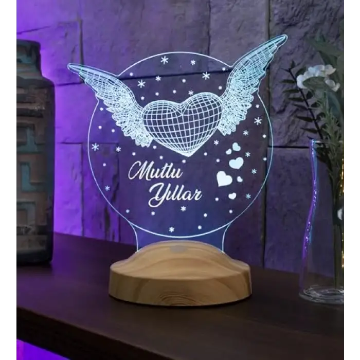 Mutlu Yıllar Hediyesi Kanatlı Kalp 3d Led Lamba