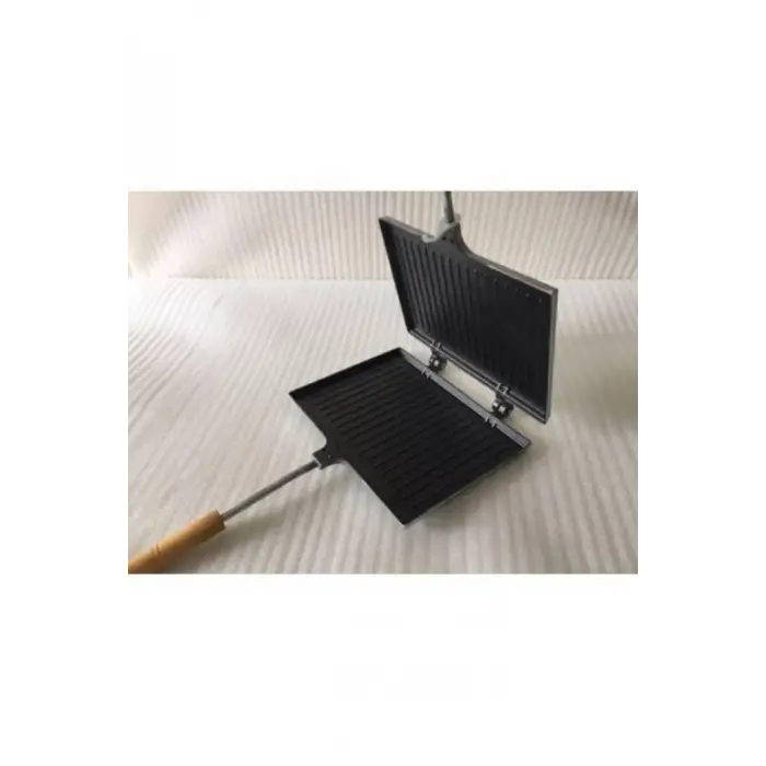 Ocak Üstü Tost Makinası 23 Cm