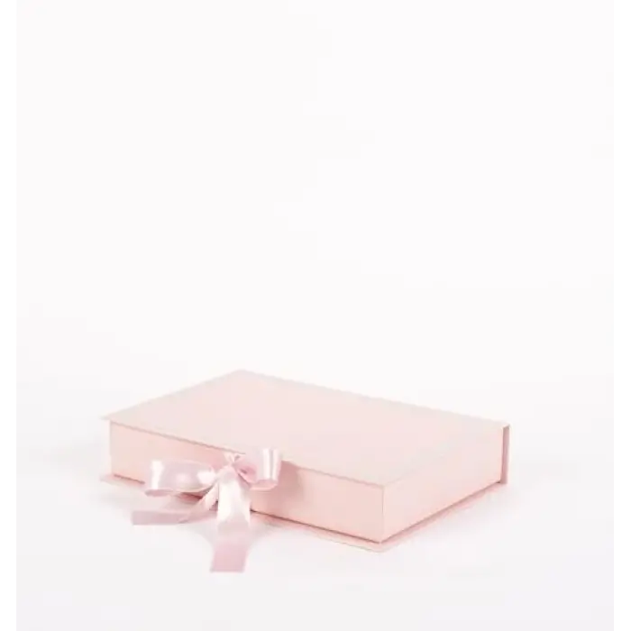 Pembe Kitap Kutu Hediye Ambalajı