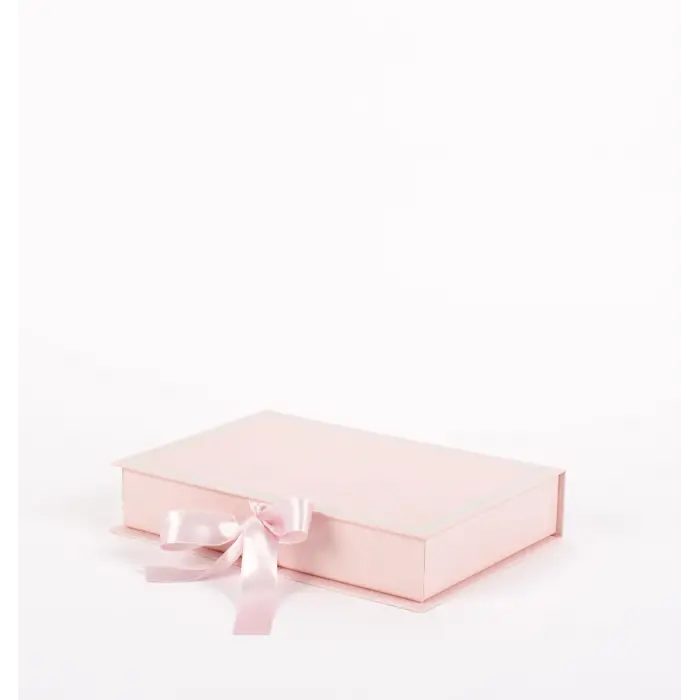 Pembe Kitap Kutu Hediye Ambalajı