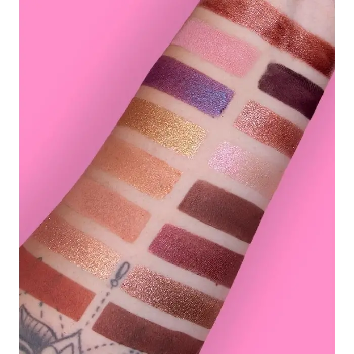 Persuasion Pressed Pigment Palette