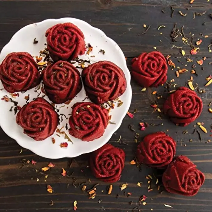 Platinum Rosebud Baking Pan