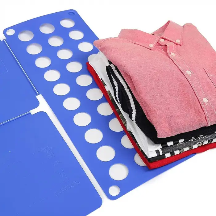 Pratik Kıyafet Katlama Aparatı