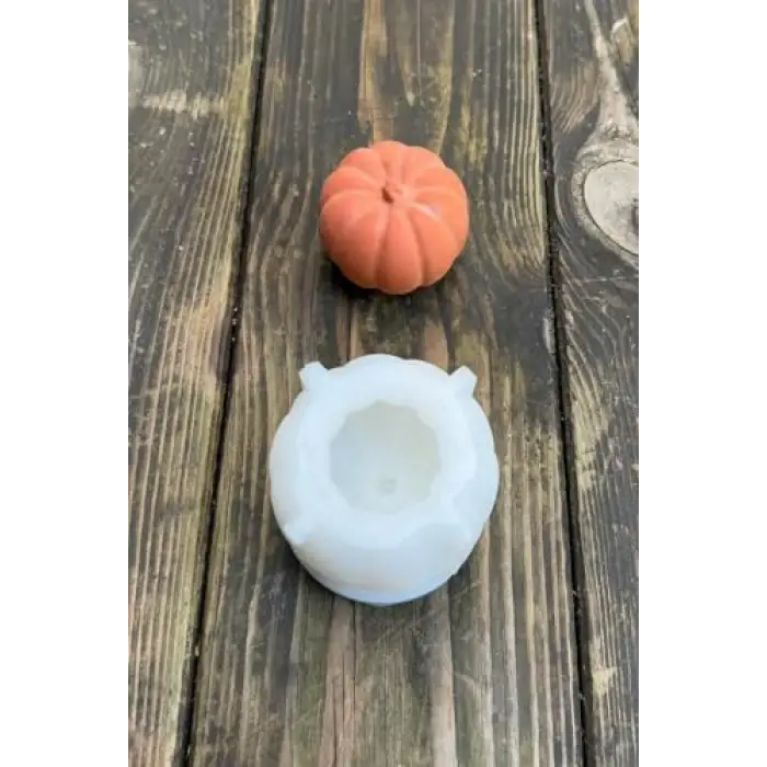 Pumpkin Orta Boy Silikon Mum Kalıbı