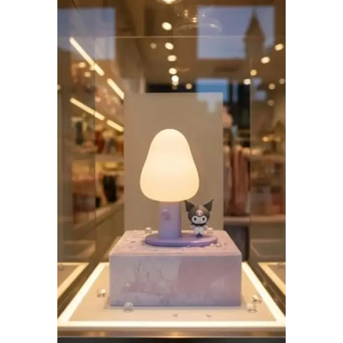 Sanrio Lisanslı Kuromi Gece Lambası