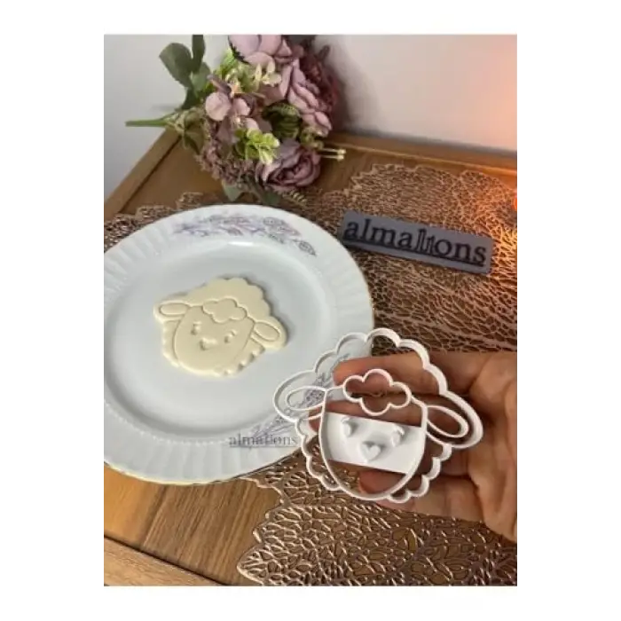 Sevimli Koyun Kurabiye Kalıbı Tekli