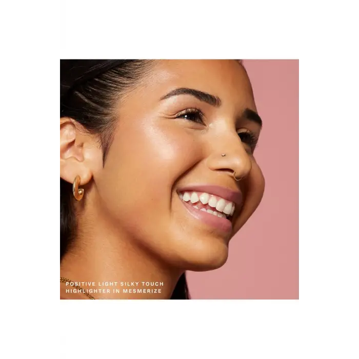 Silky Touch highlighter