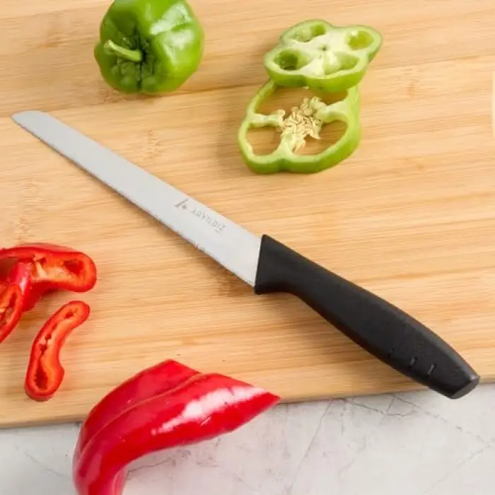 Siyah Ekmek Bıçağı, 17 cm