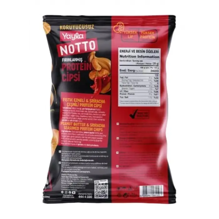 Sriracha aromalı yer fıstıklı protein cipsi