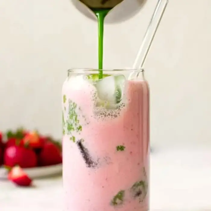 Strawberry Matcha – Çilek Aromalı Matcha, 25 g
