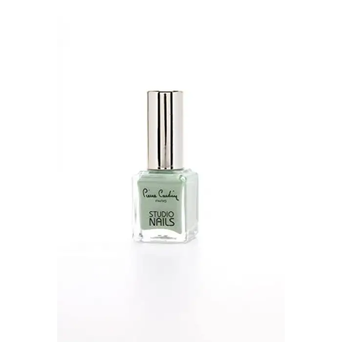 Studio Nails oje 068 numara