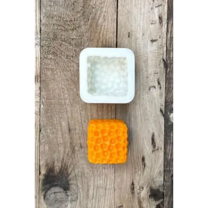 Sünger Küp Mum Kalıbı (Silikon) (1 Adet)