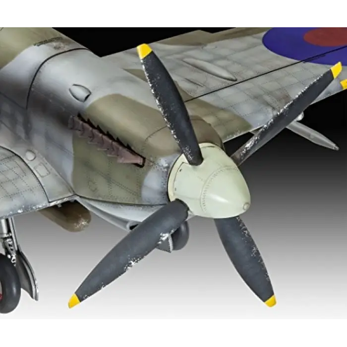 Supermarine Spitfire Mk.IXc oyuncak model seti