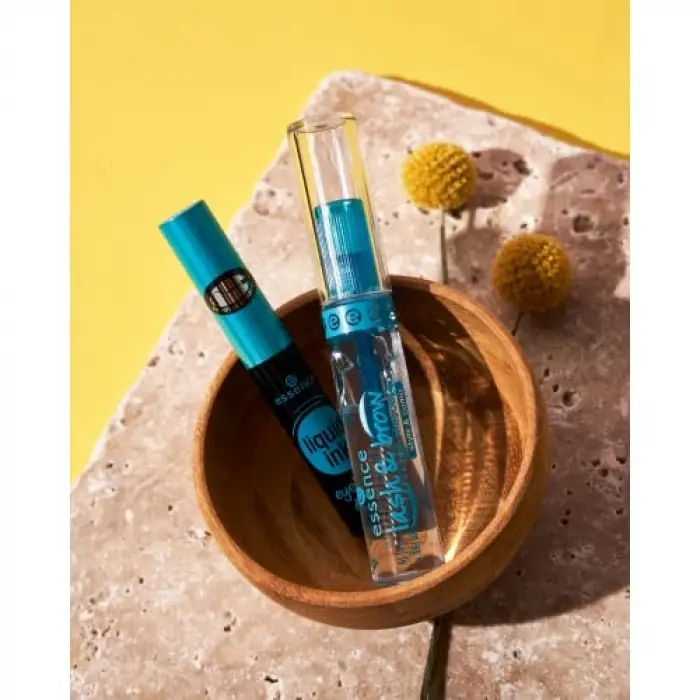Suya Dayanıklı Siyah Likit Eyeliner 01