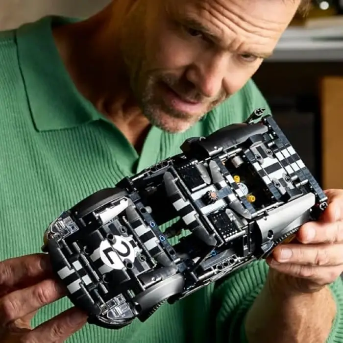 Technic 1966 Ford GT40 Mkıı Yarış Arabası 42223 Yapı Seti