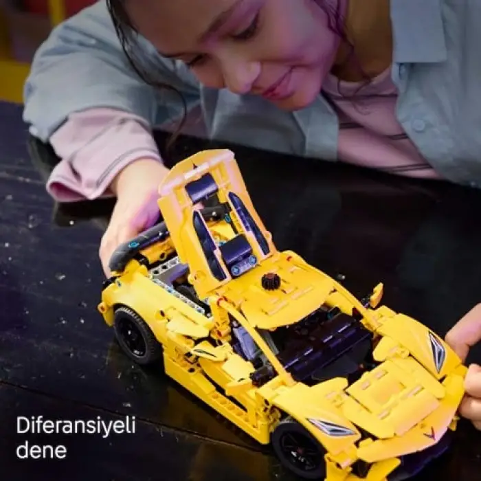 Technic Chevrolet Corvette Stingray 42205 Yapı Seti