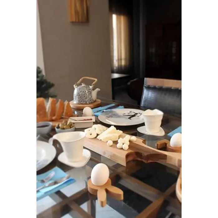 Tekli Tavşan Figürlü Ahşap Yumurtalık, Sofra Sunumu