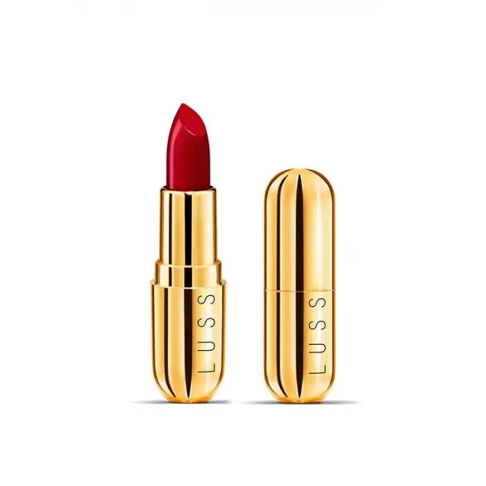 Timeless Mat Lipstick (Red Effect 204, Mat)