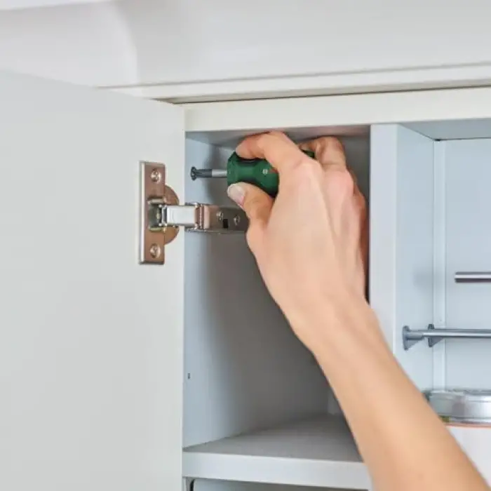 Tornavida Güdük Seti 4 Parça (Sıkı Alanlarda Sabitlemek için Kompakt Tornavidalar; PH/SL; S2 Çelik; Yüksek Tork; Renk Kodlu; Manyetik Uç; Ergonomik Yumuşak Tutuş)