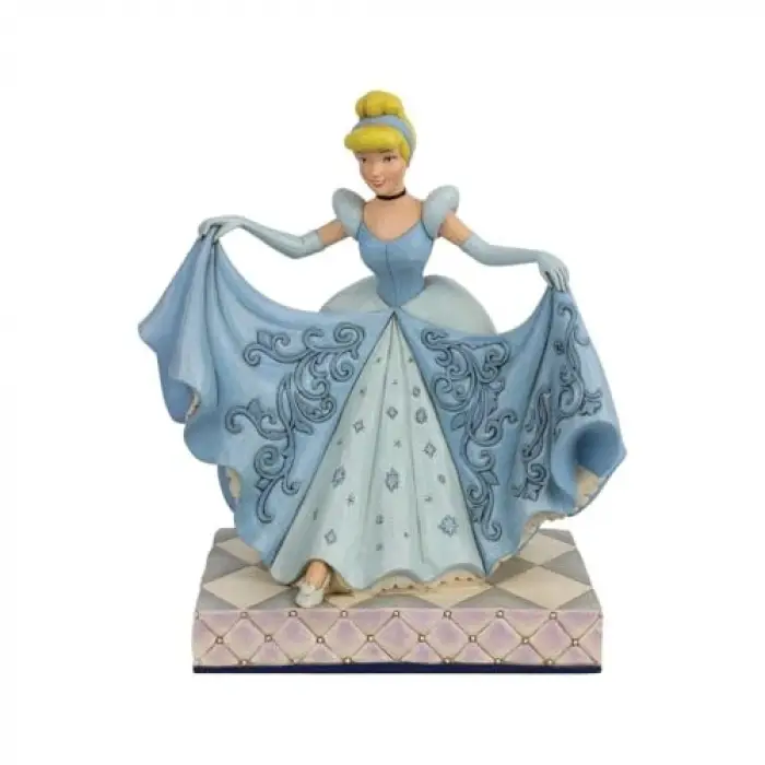 Traditions Cinderella figürü, çok renkli