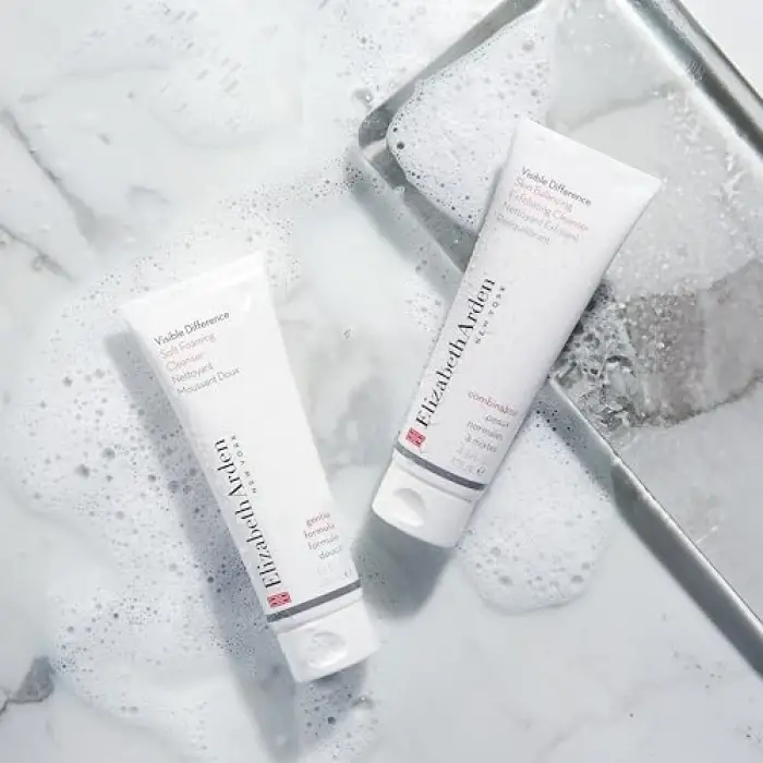 Visible Difference Skin Balancing Exfoliating Cleanser, 125ml