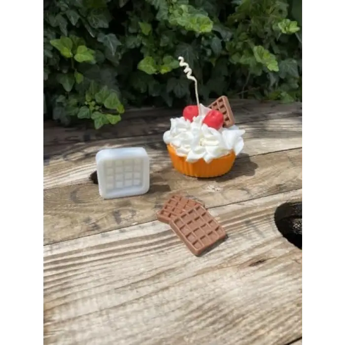 Waffle Tekli Mum Kalıbı (Silikon) 1 Adet
