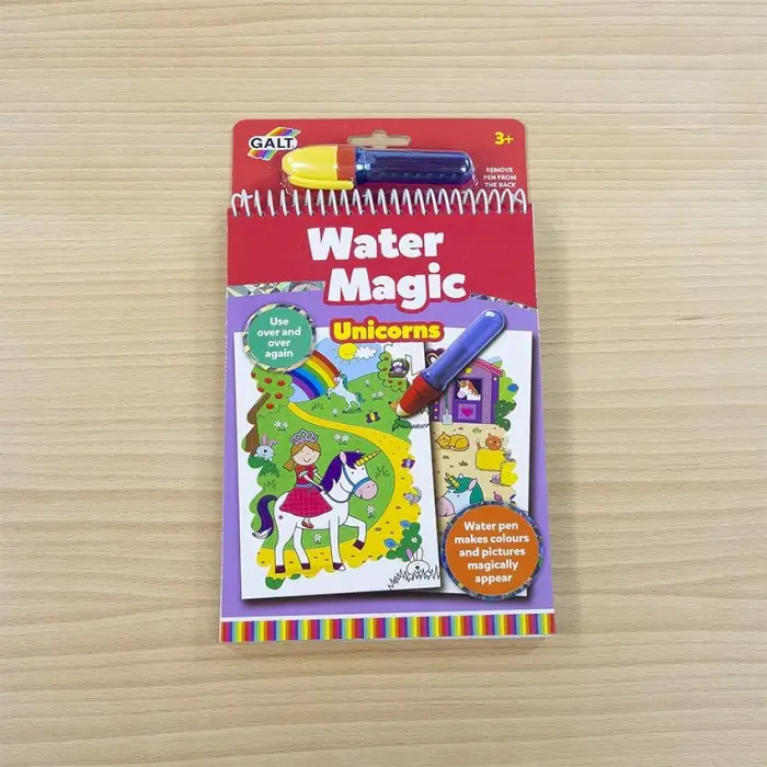 Water Magic Unicorns Boyama Kitabı, +3 Yaş