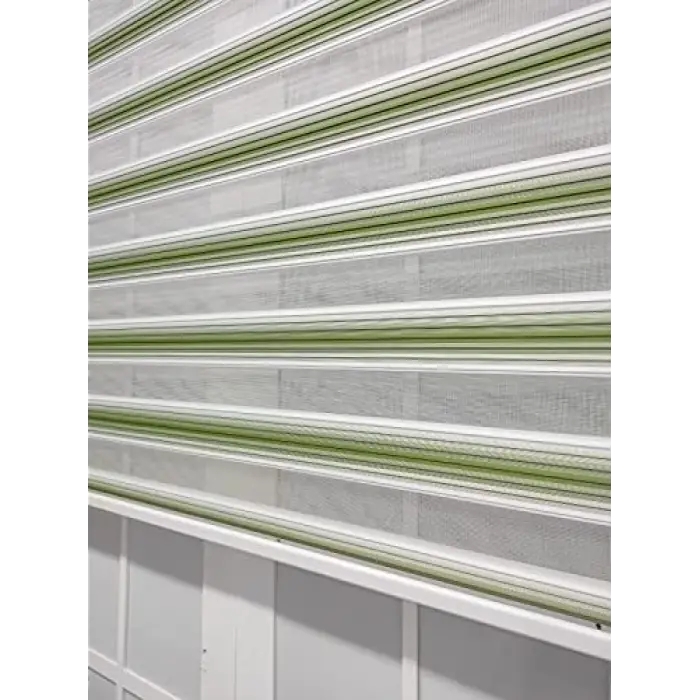 Yeşil Beyaz Geçişli Zebra Stor (250x80)